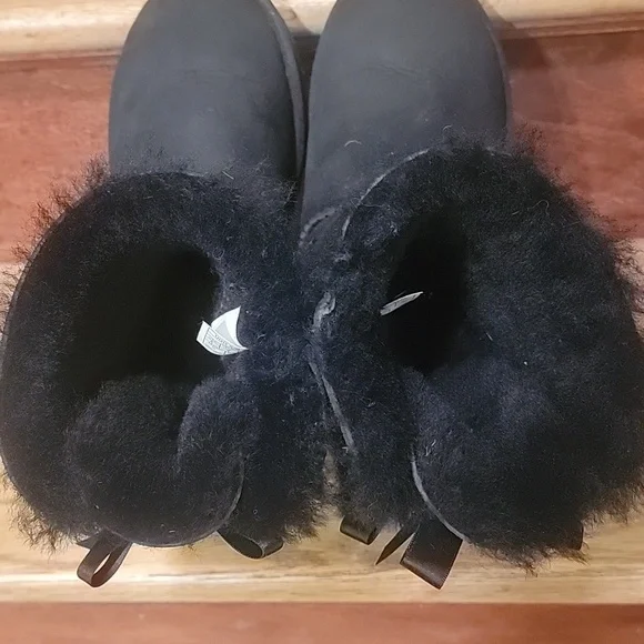 Ugg Bailey Bow II Boot Black Size 6 - Picture 7 of 9